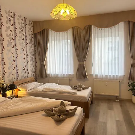 Kaethe-kollwitz Strasse 54, F1 Apartment Altenburg