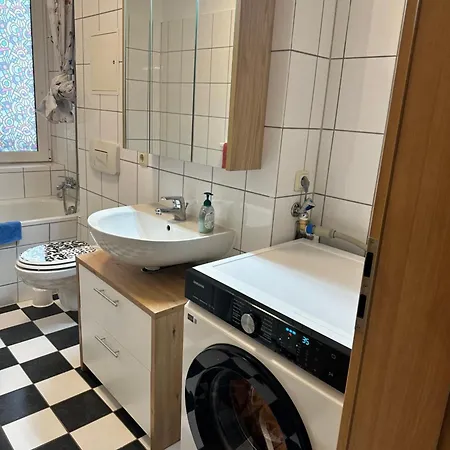 Kaethe-kollwitz Strasse 54, F1 * 알텐부르크