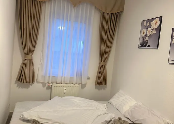 Kaethe-kollwitz Strasse 54, F1 Apartment