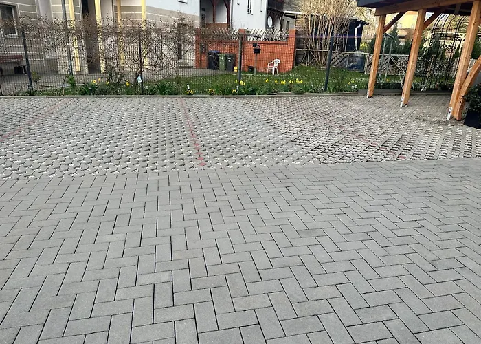 Kaethe-kollwitz Strasse 54, F1 Lägenhet