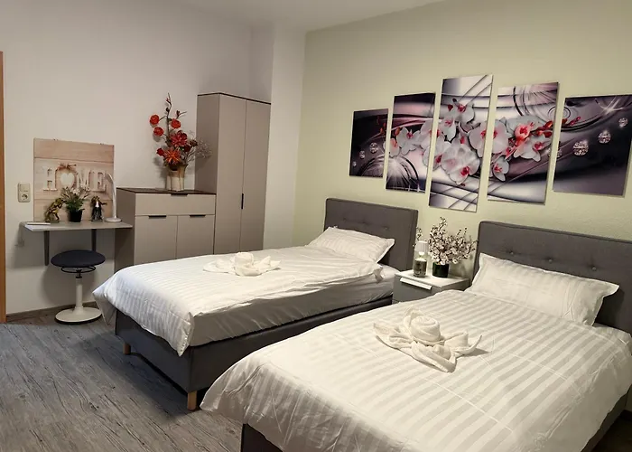 Kaethe-kollwitz Strasse 54, F1 Apartment